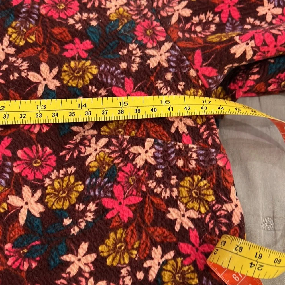 💕💕HPx3 Boho💕💕NWOT. Maeve / Anthropologie top. Textured, floral fabric - Picture 8 of 9